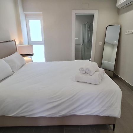 Navas Penthouse 301 By Florentia Homes Granada Bagian luar foto