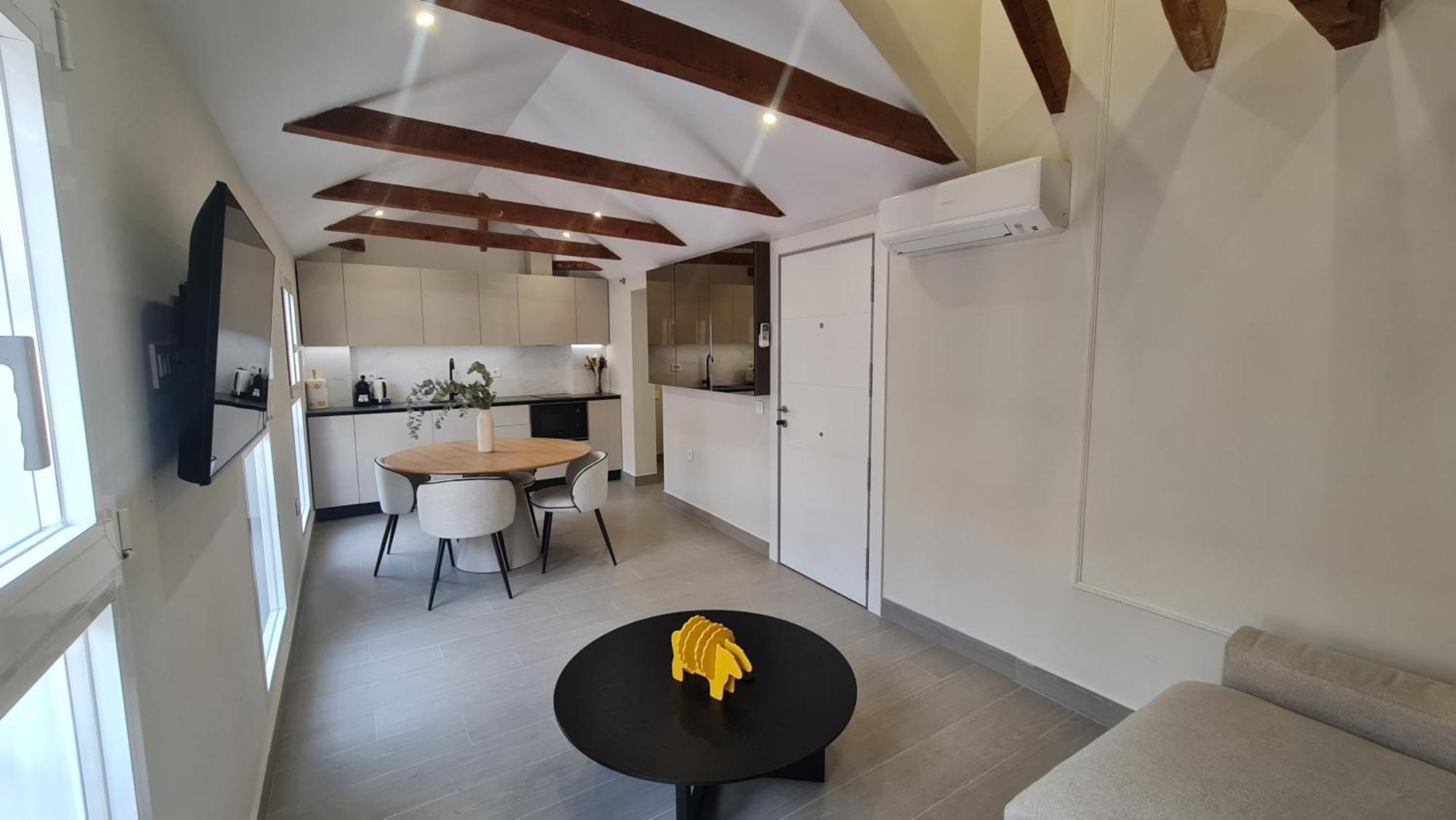 Navas Penthouse 301 By Florentia Homes Granada Bagian luar foto