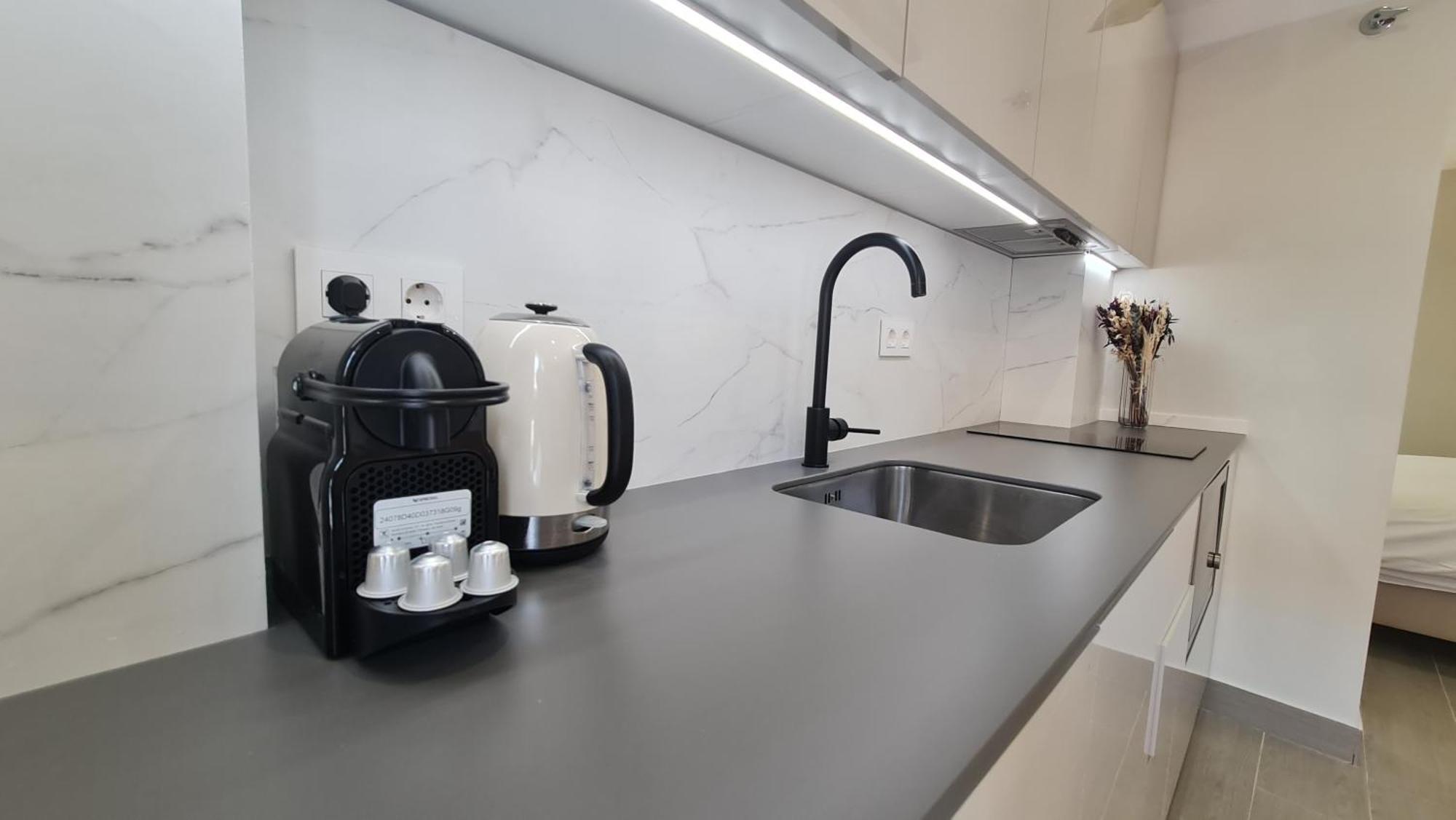 Navas Penthouse 301 By Florentia Homes Granada Bagian luar foto